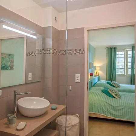 La Doughe * Santa-Maria-di-Lota