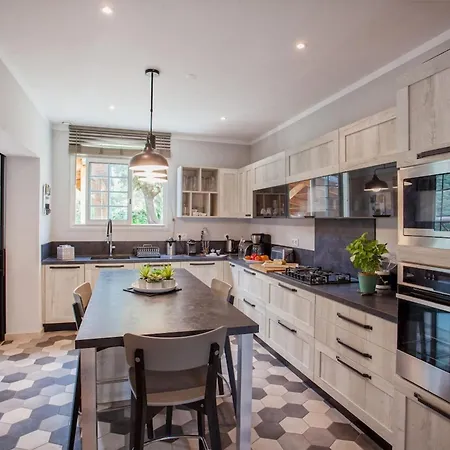 La Doughe * Santa-Maria-di-Lota