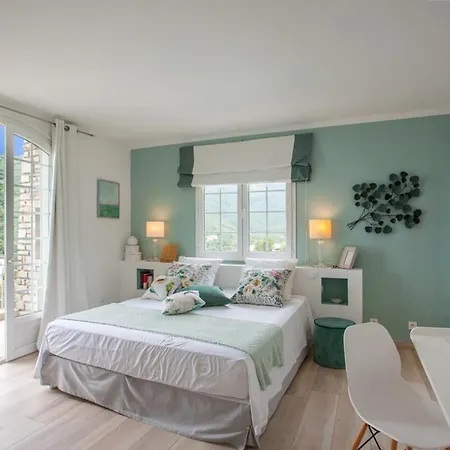 La Doughe Villa Santa-Maria-di-Lota