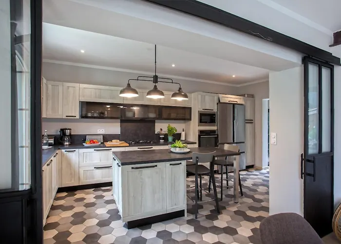 La Doughe וילה *