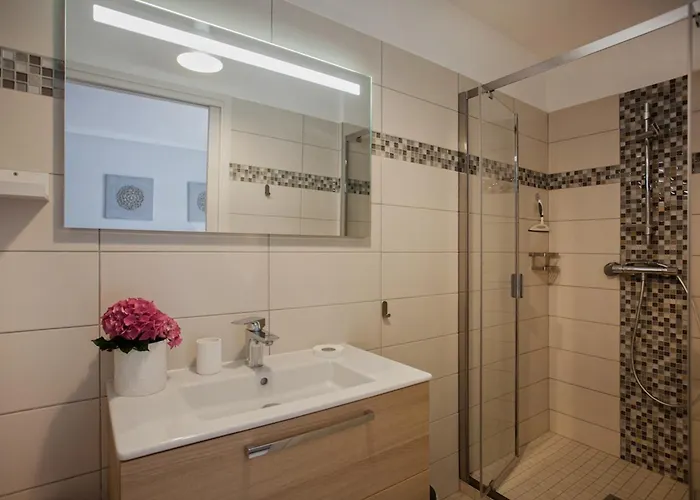 La Doughe * Santa-Maria-di-Lota